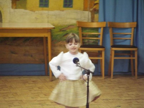 Hraje celá dědina aneb S veselou myslí na nesmysly. - 18.3.2006